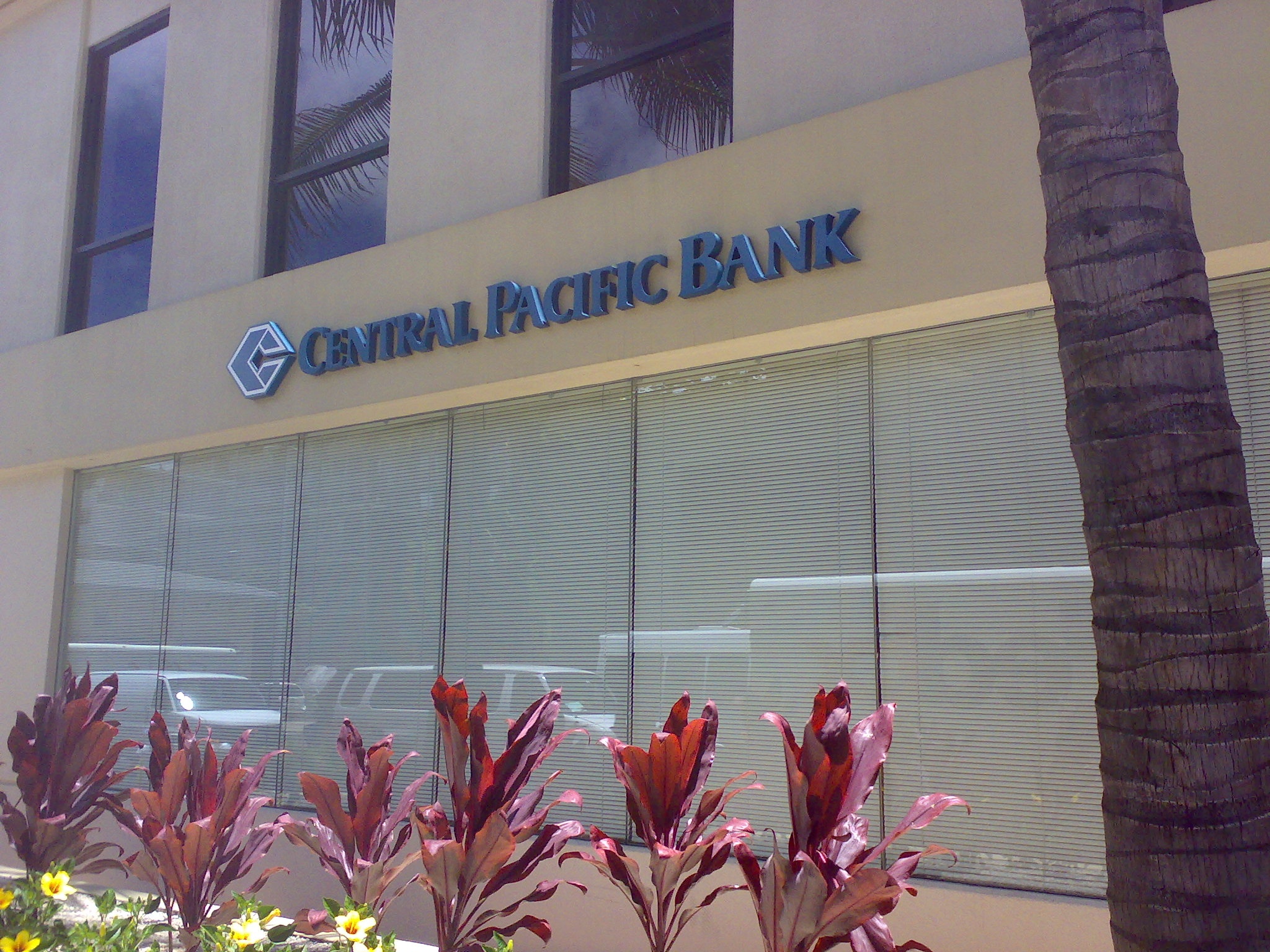 Central Pacific Bank’s aggravation / セントラル・パシフィック・バンクの改悪